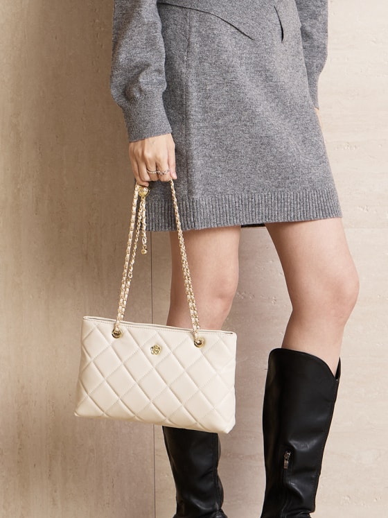 YOUR EVERYDAY COMPANION - crossbody bag, everyday handbag, leather crossbody purse, designer crossbody bag, women crossbody bag